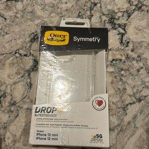 Otterbox iPhone 12/13 mini symmetry series case